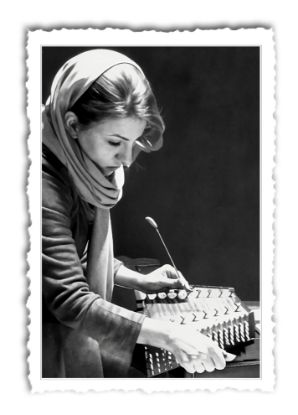 تصویر آیدا بهنام